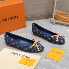 Louis Vuitton Flat Shoes